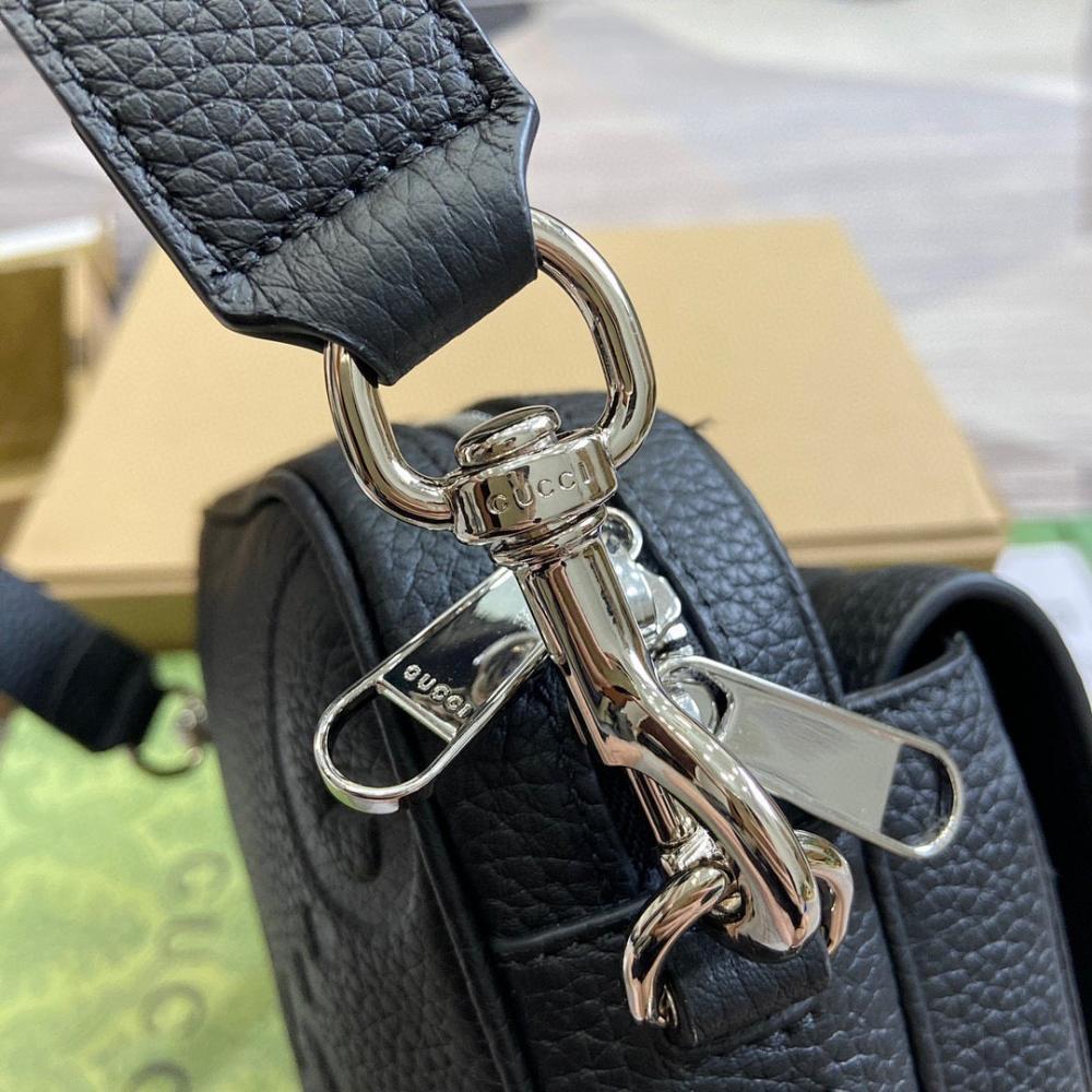 Modern Italian-Inspired Bag