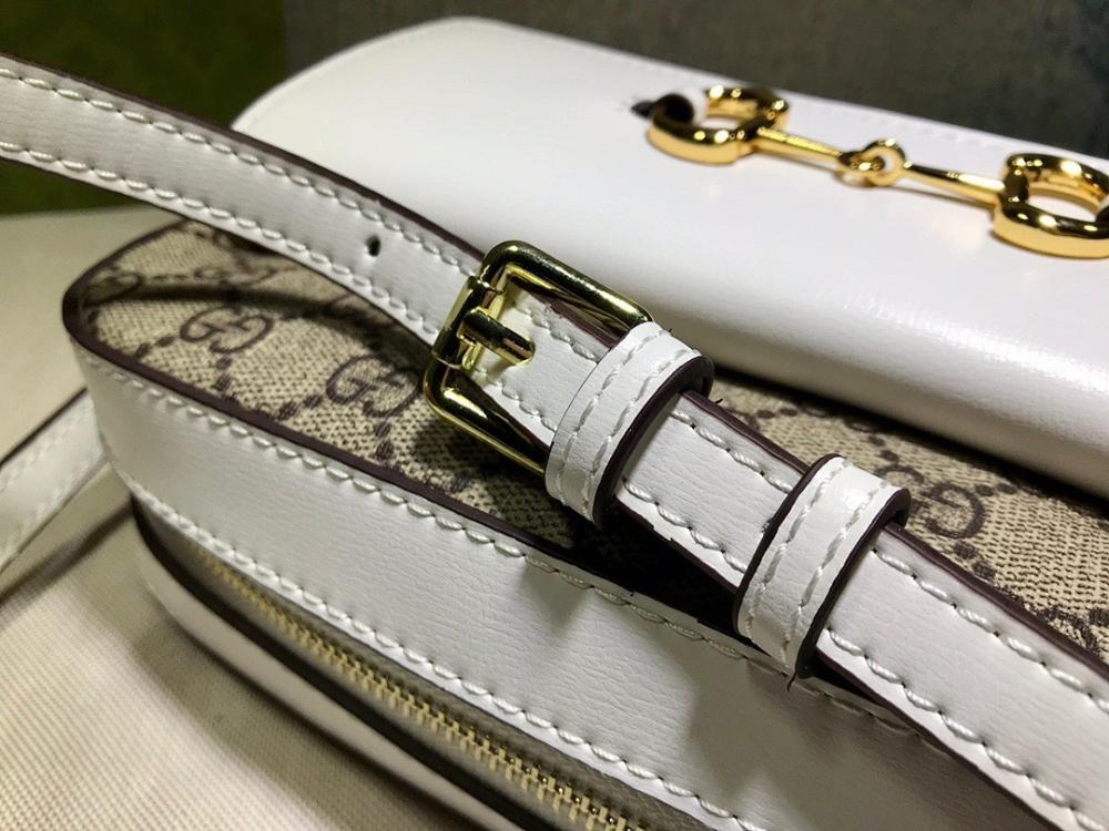 Stylish Shoulder Bag – Limited Edition