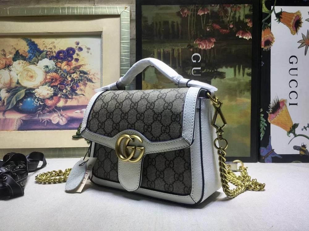 GG Marmont Leather Crossbody Bag