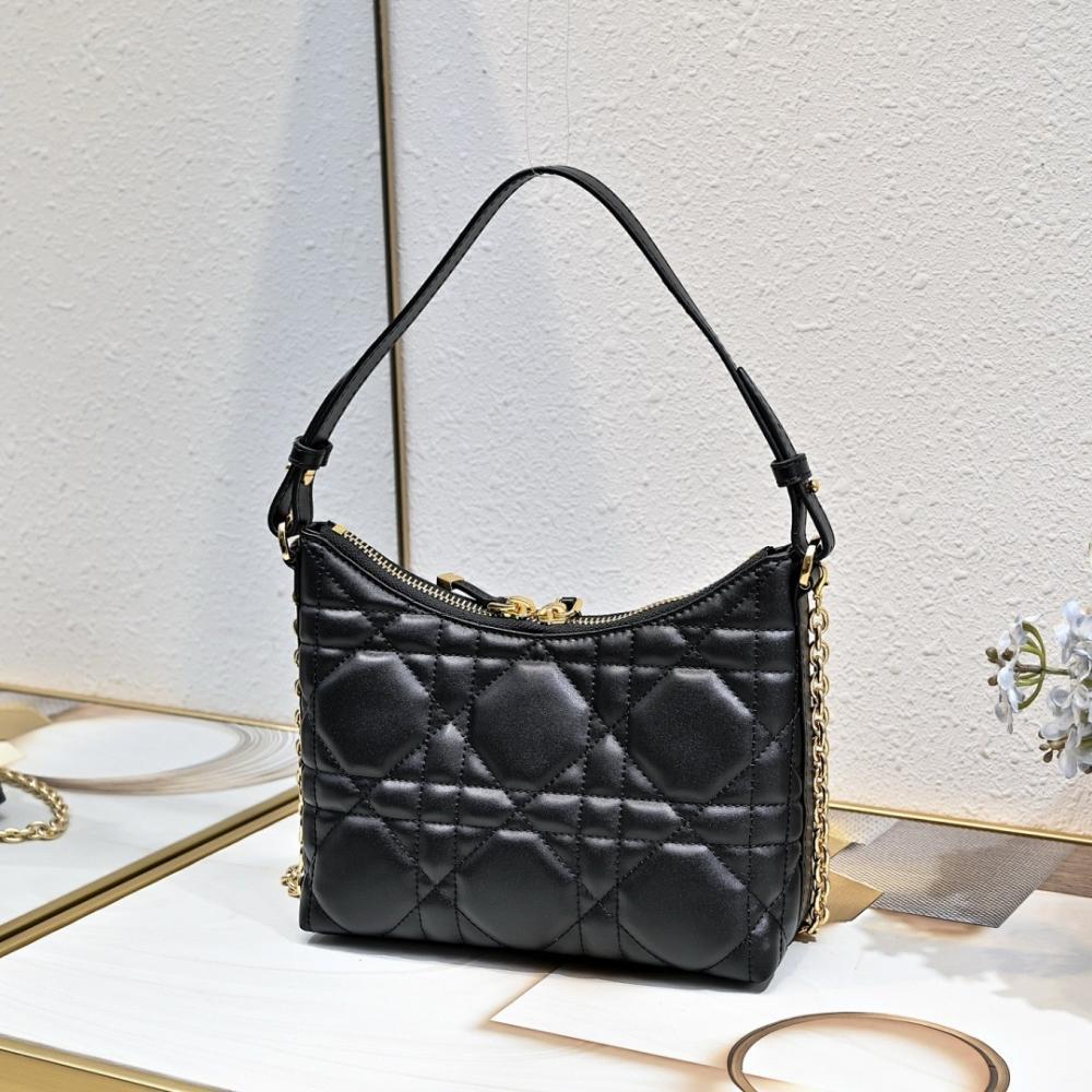 30 Montaigne Leather Shoulder Bag