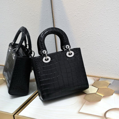 Luxury Quilted Leather Bag – Special Edition