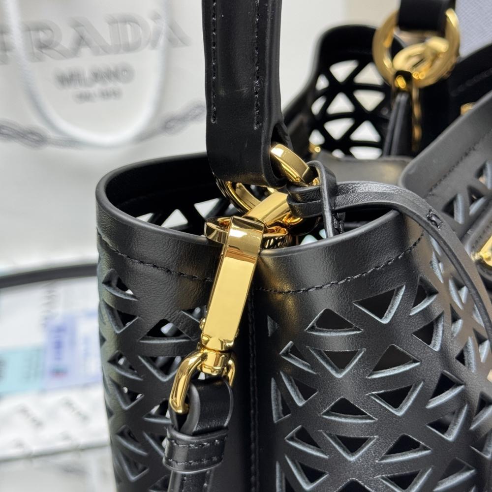 Bucket Bag