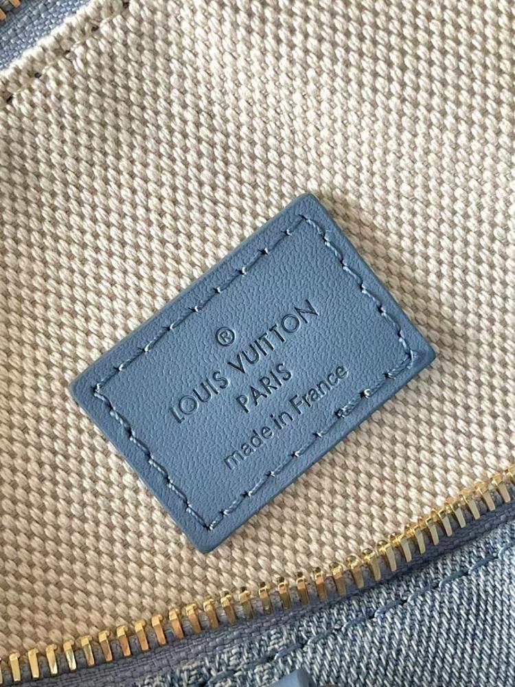Luxury Refined Crossbody Bag