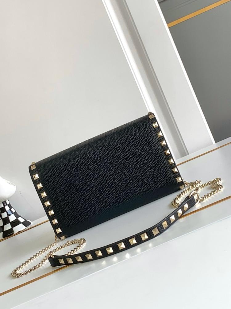 Stylish Refined Studded Leather Crossbody Bag
