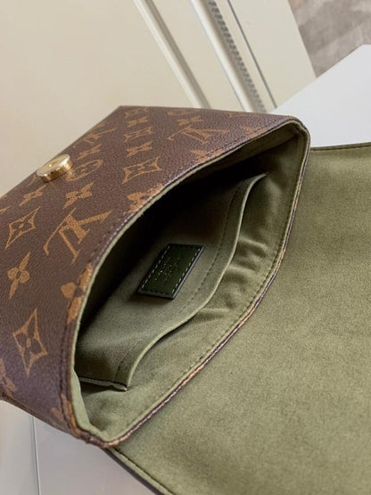 Luxury Elegant Gold Leather Shoulder Bag