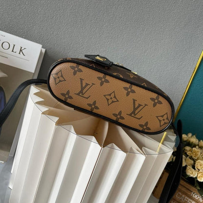 Stylish Woven Leather Crossbody Bag – Special Edition