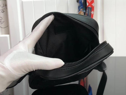 Classic Crossbody Bag