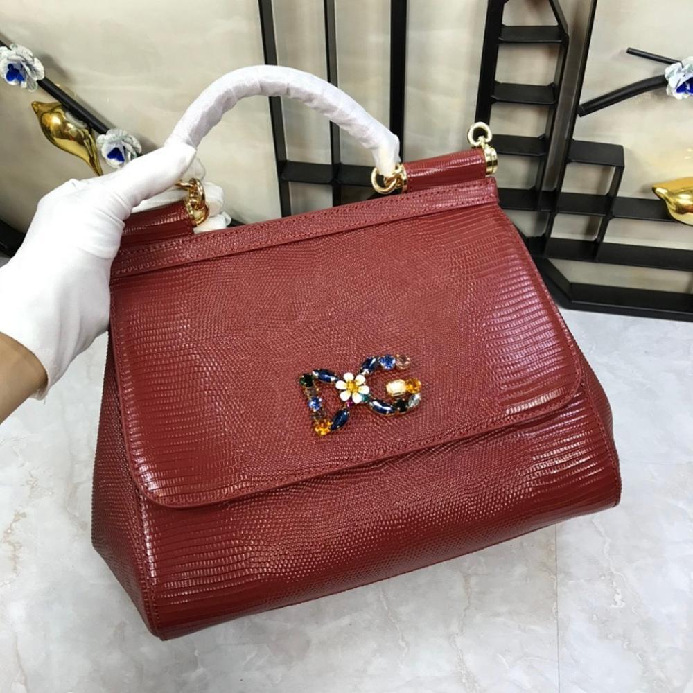 Italian-Inspired Elegant Leather Shoulder Bag