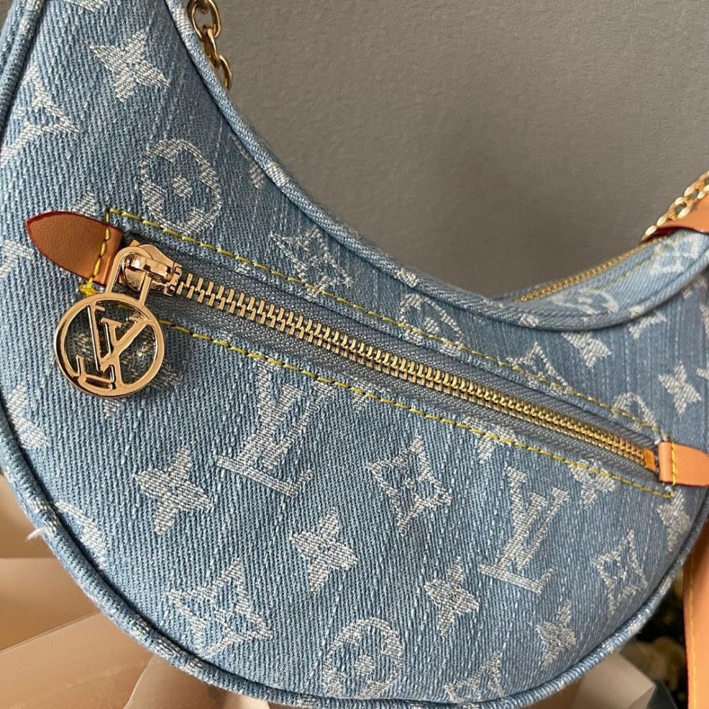 Luxury Elegant Embroidered Leather Shoulder Bag