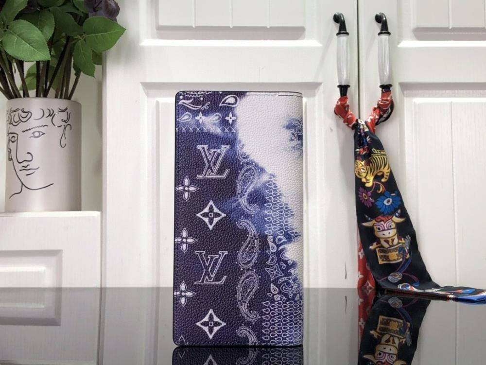Elegant Wallet