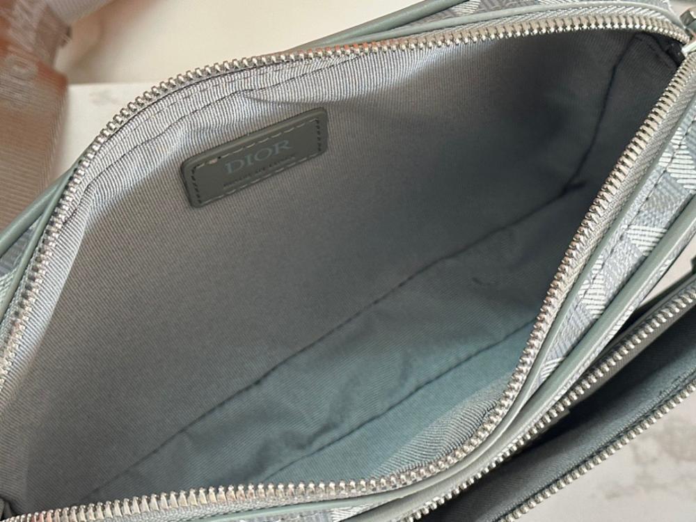 Saddle Leather Shoulder Bag