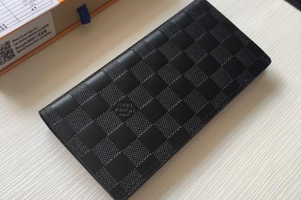 Stylish Monogram Wallet – Special Edition