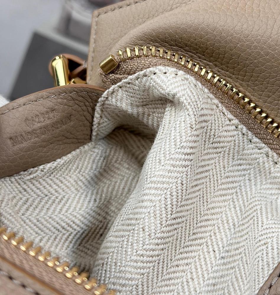 Luxury Refined Printed Top Handle Bag