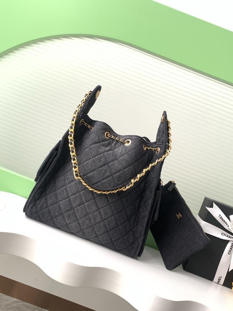 Classic Hobo Bag