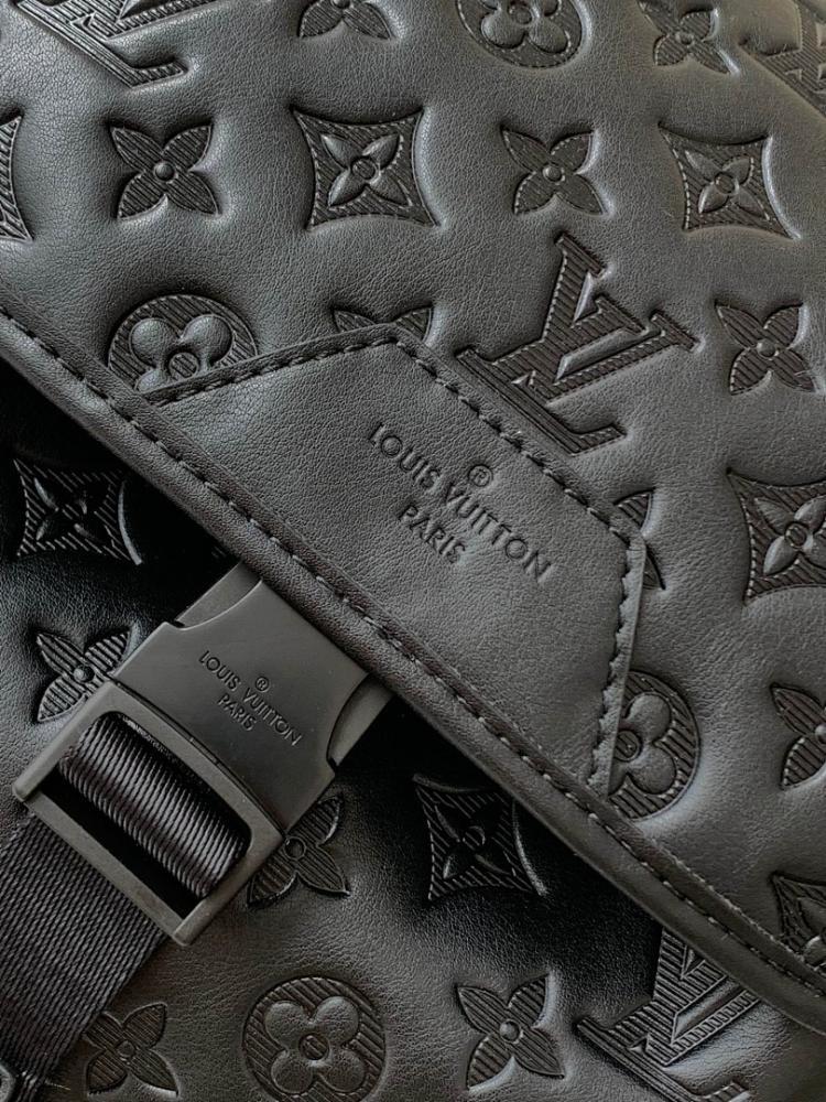 Modern Leather Shoulder Bag – Special Edition