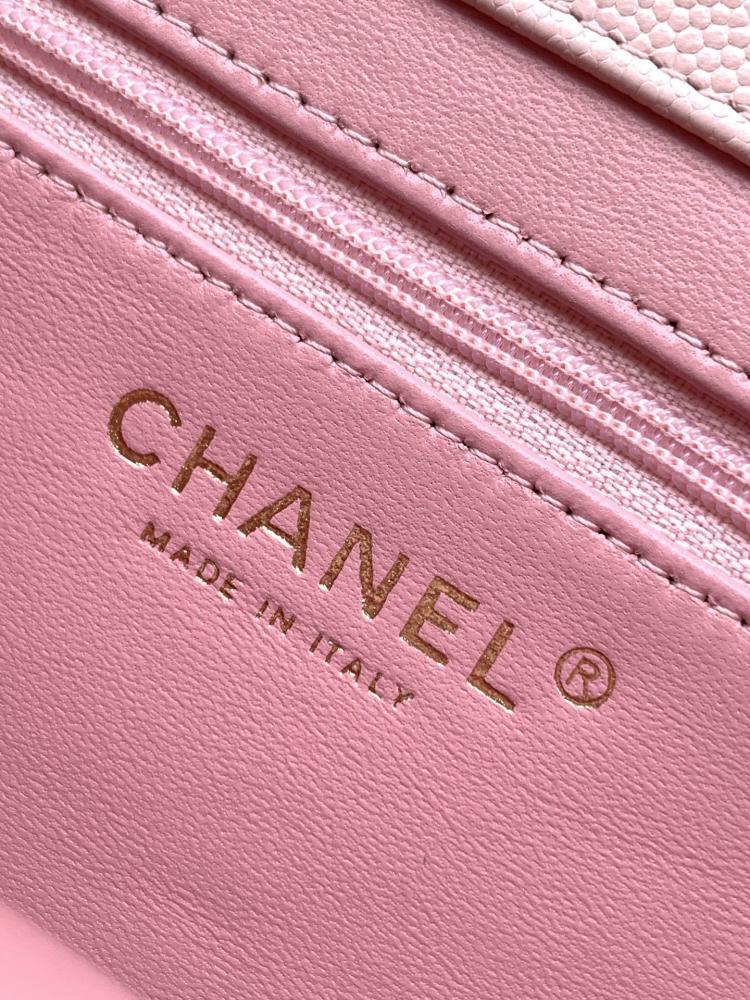 Classic Leather Shoulder Bag