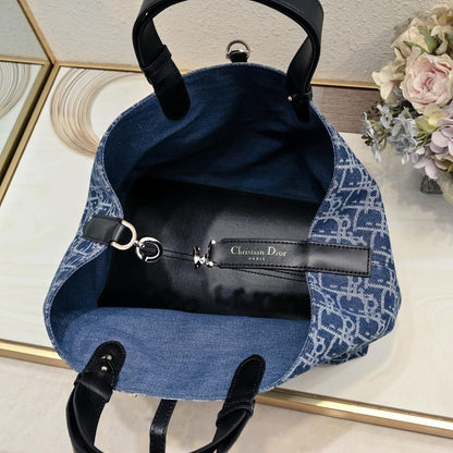 Modern Luxury Calfskin Top Handle Bag