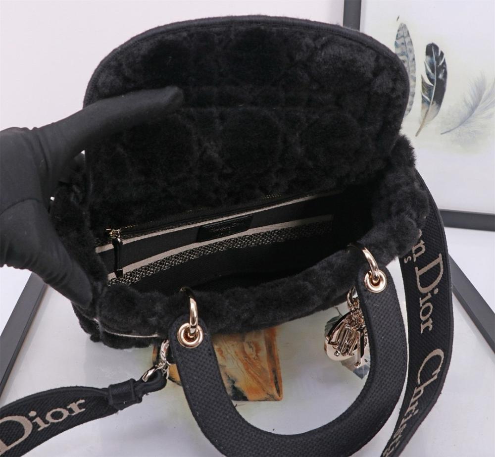 Modern Elegant Gold Embroidered Shoulder Bag