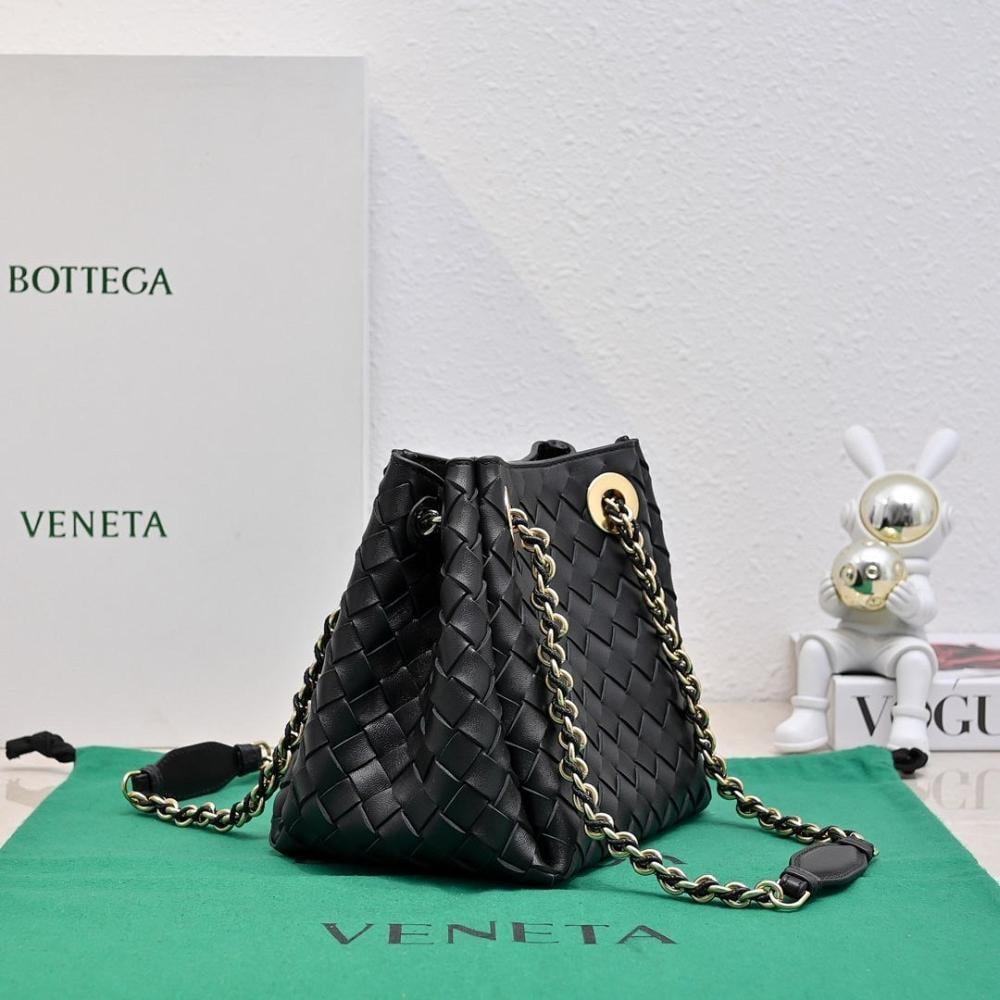 Stylish Lambskin Crossbody Bag – Special Edition