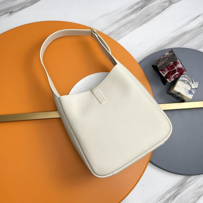 Classic Leather Shoulder Bag