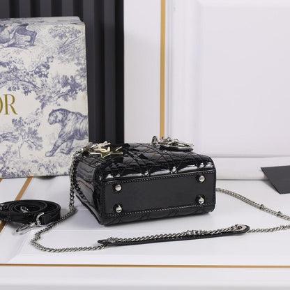 Diane Leather Shoulder Bag