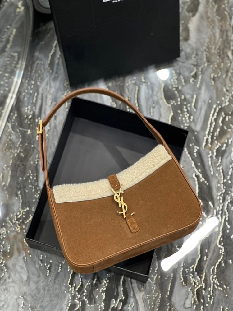 Luxury Refined Gold Shoulder Bag