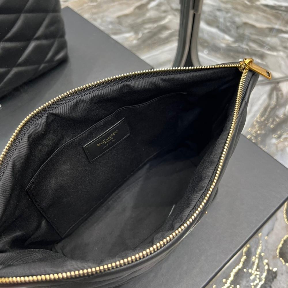 Classic Modern Quilted Leather Shoulder Bag