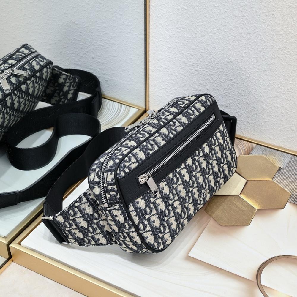 Classic Elegant Black Printed Calfskin Shoulder Bag – Limited Edition