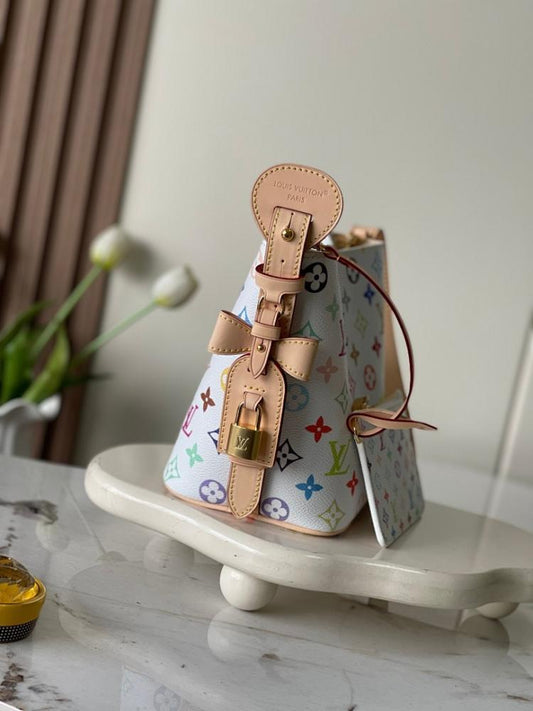 Modern Elegant Canvas Shoulder Bag – Limited Edition