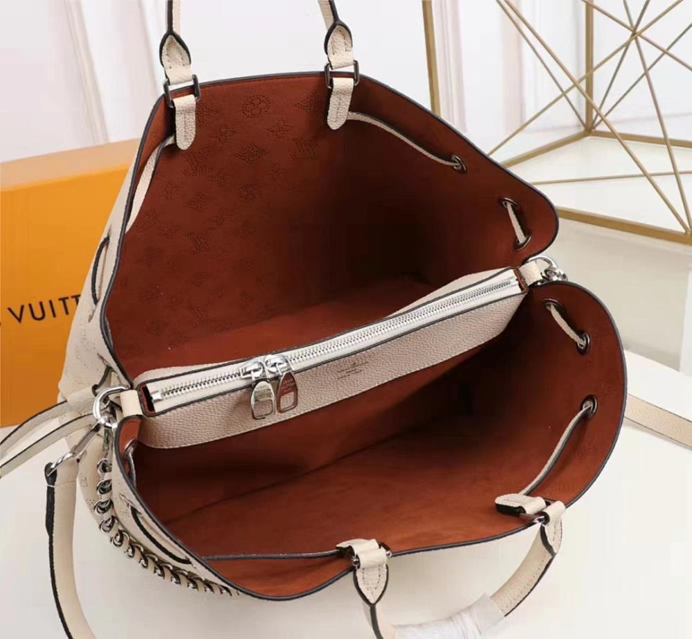 Modern Italian-Inspired Leather Top Handle Bag