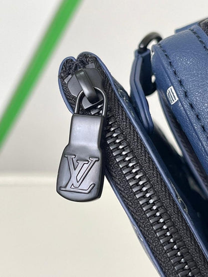 Modern Leather Shoulder Bag