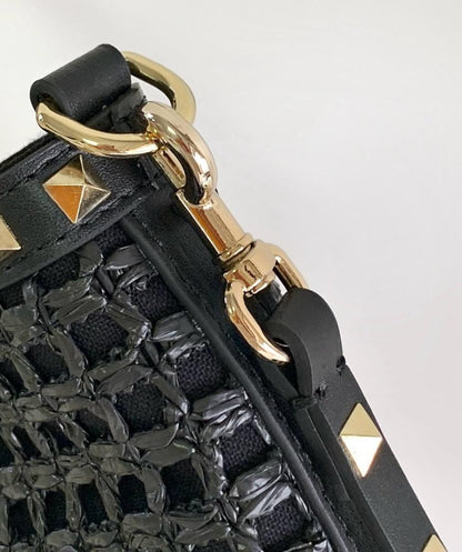 Stylish Studded Raffia Bucket Bag – Limited Edition
