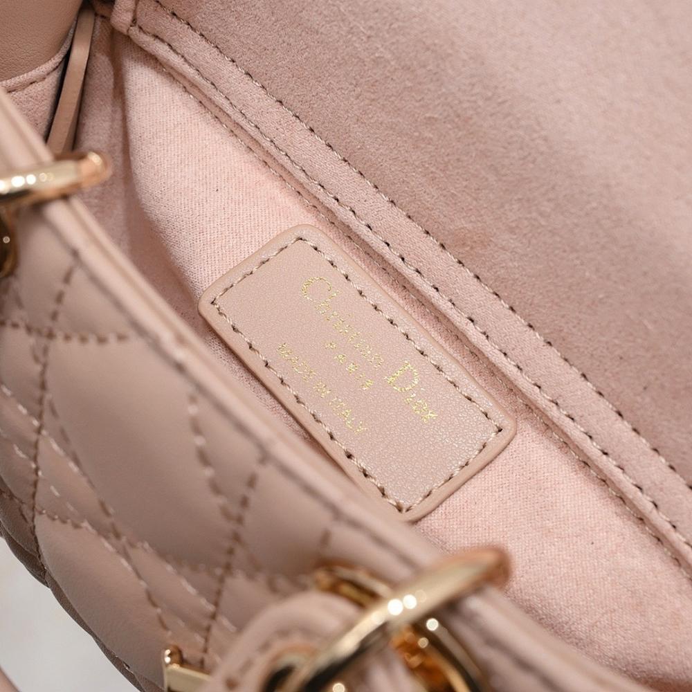 Luxury Stylish Leather Shoulder Bag – Special Edition