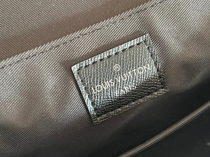 Italian-Inspired Stylish Leather Shoulder Bag