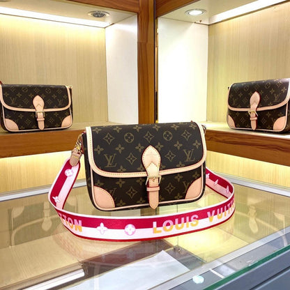 Italian-Inspired Elegant Leather Bag