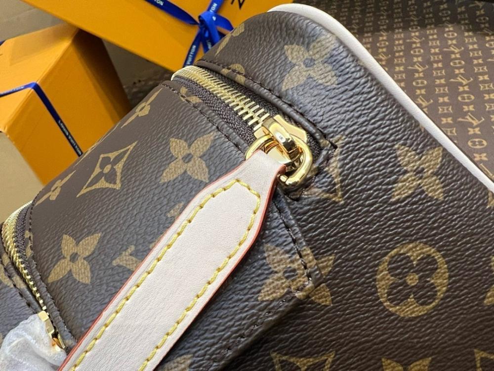 Luxury Refined Embroidered Leather Top Handle Bag