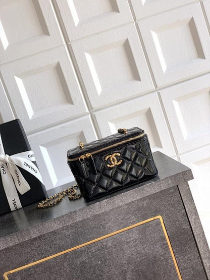 Quilted Leather Wallet
