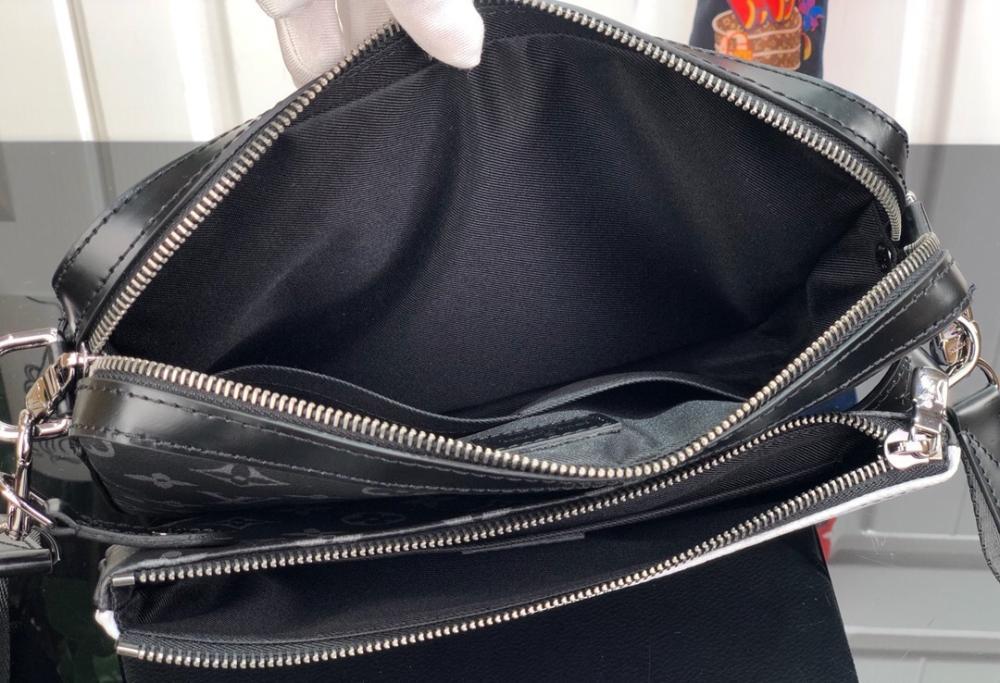 Elegant Crossbody Bag