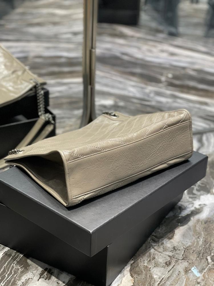 Luxury Leather Travel Bag – Special Edition
