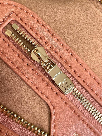 Modern Leather Shoulder Bag