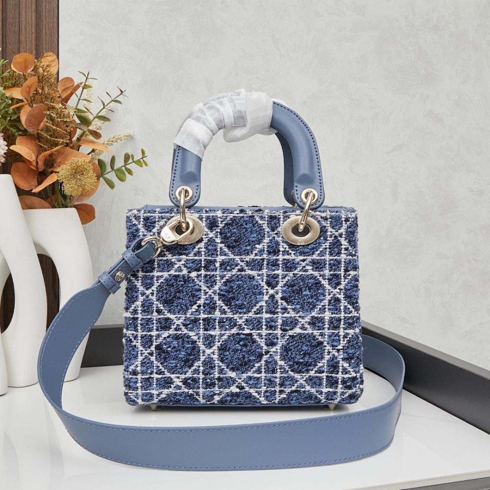 Luxury Elegant Embroidered Top Handle Bag