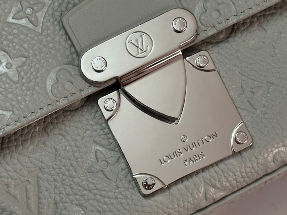 Modern Luxury Monogram Leather Shoulder Bag – Limited Edition
