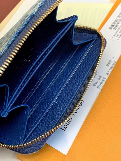 Modern Calfskin Wallet
