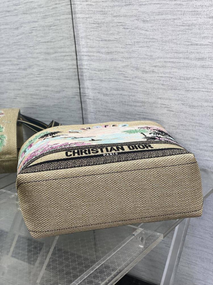 Embroidered Shoulder Bag