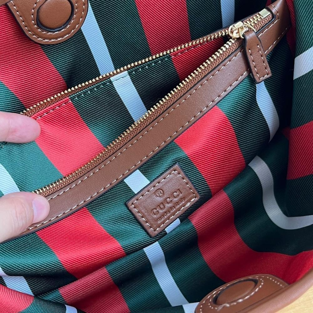 Ophidia Tote Bag
