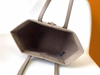 Bucket Bag