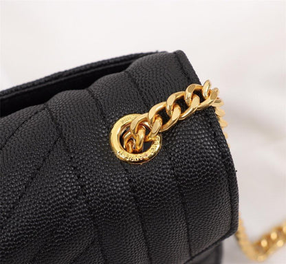 Stylish Quilted Crossbody Bag – Limited Edition