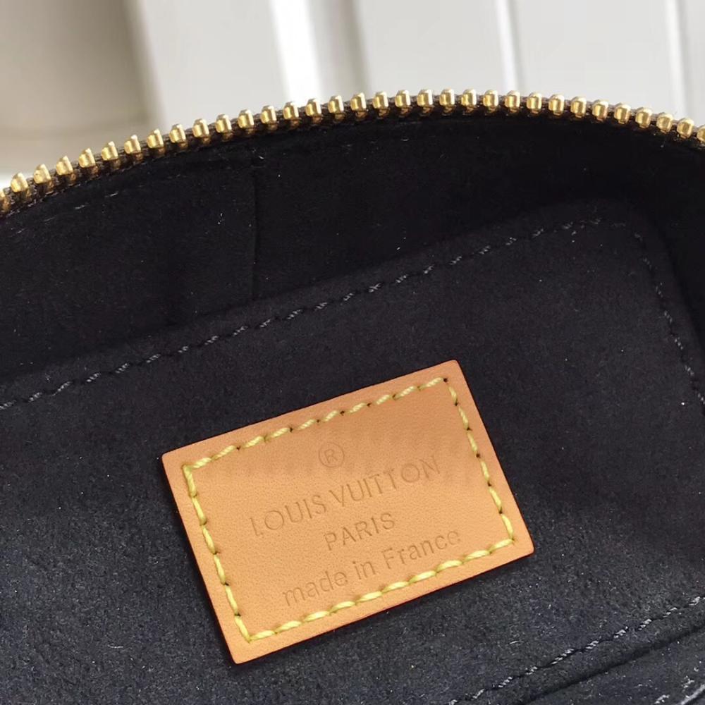 Elegant Shoulder Bag