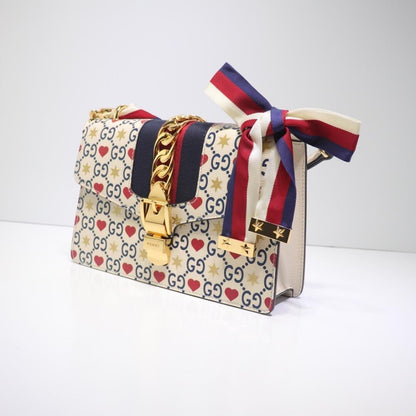 Practical Luxury Shoulder Bag