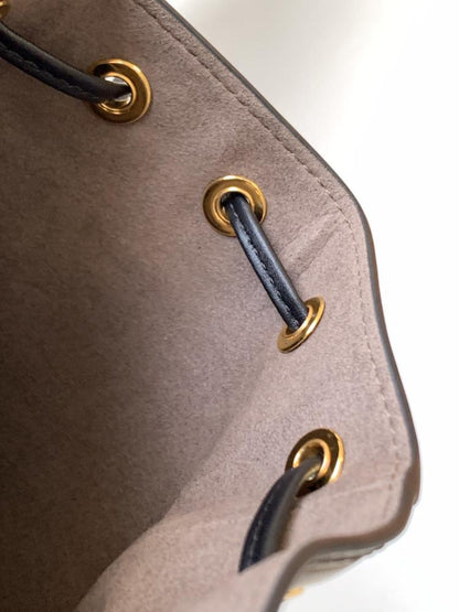 Bucket Bag